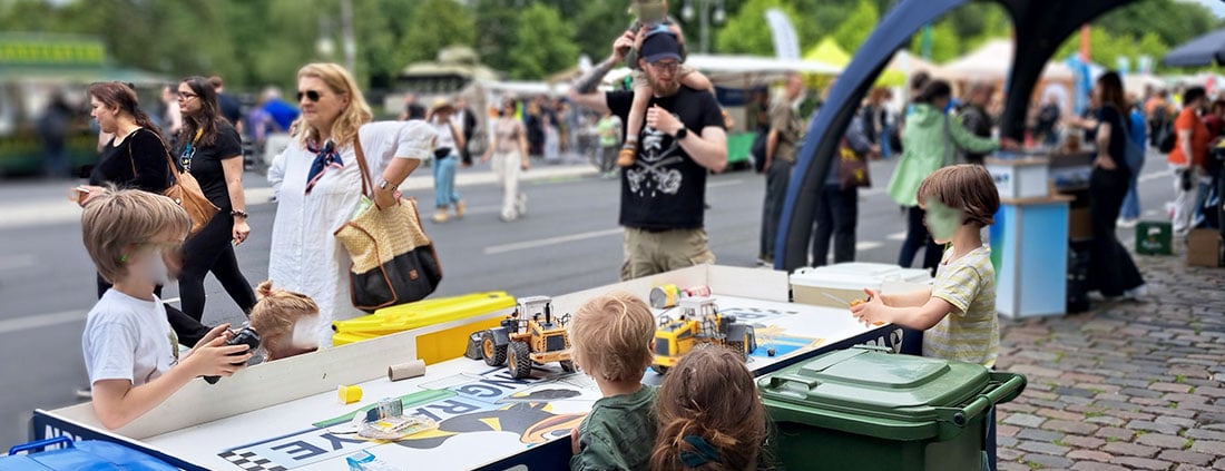 Stand von ALBA beim Umweltfestival
