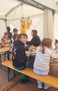 Bastelworkshop beim RABATZ